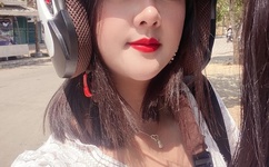 一边下奶一吃敷面膜视频60分钟